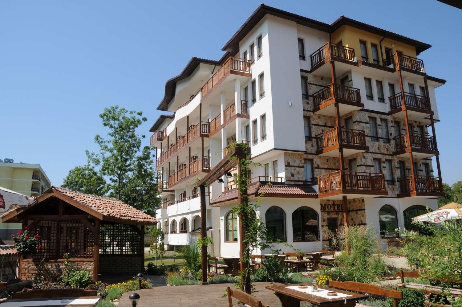 Hotel Hanat Saints Constantine and Helena Exterior photo